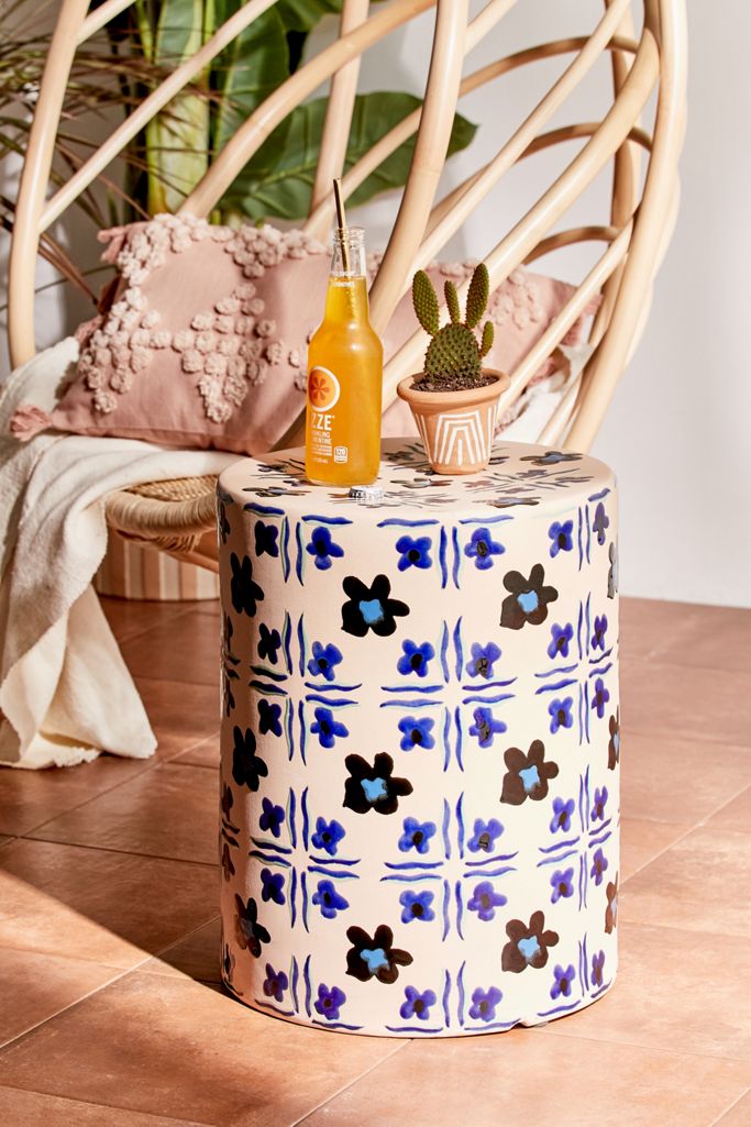 Tips for Choosing Outdoor Furniture for Small Spaces