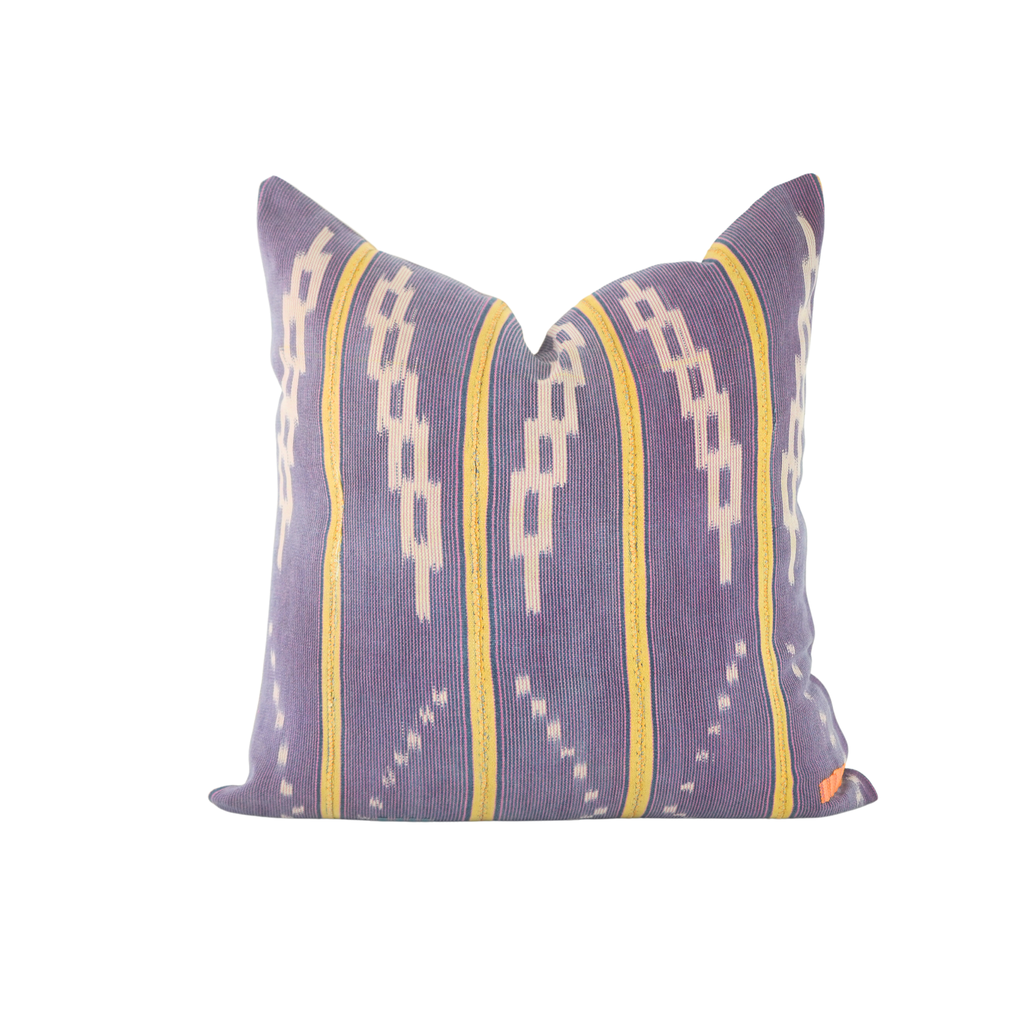 Lavender Vintage Baule no. 1 pillow