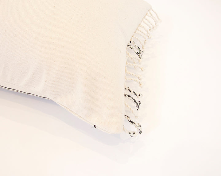 Naga Tribal Lumbar Pillow - Cream & Green - 14x22