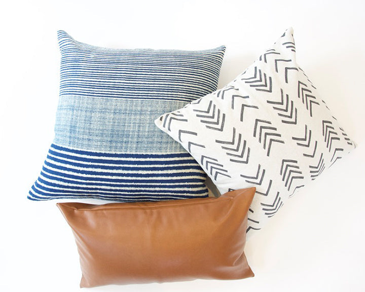 Printed Chevron - Black + Off White Accent Pillow Case - 22x22